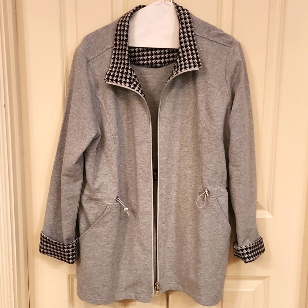 Tribal Womans lightweight jacket